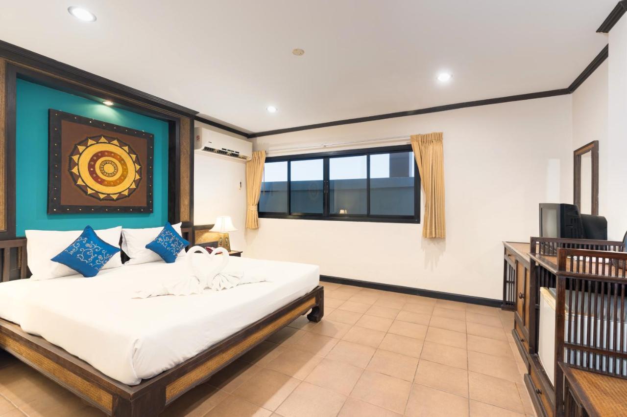 Standard Double or Twin Room,1165054962:JPEG